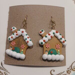 173- Clay Christmas Gingerbread house dangle earrings
